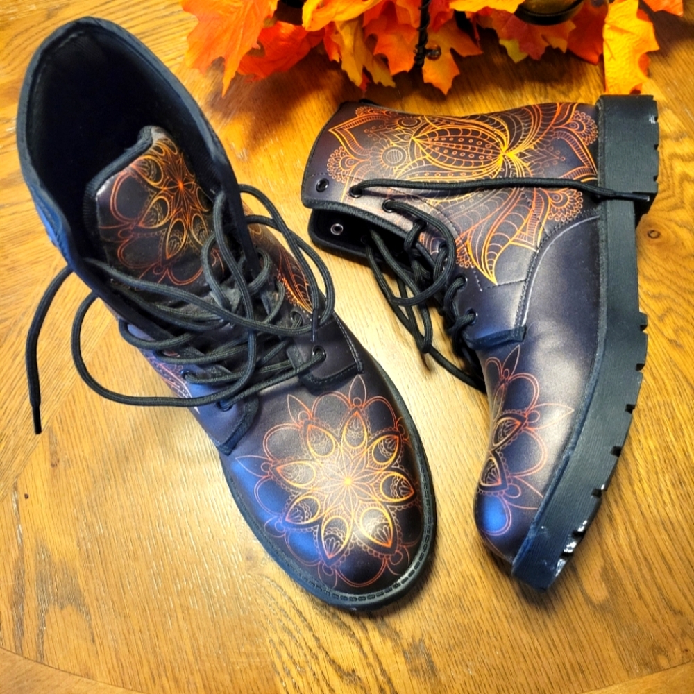 Womens Like New Black Boots